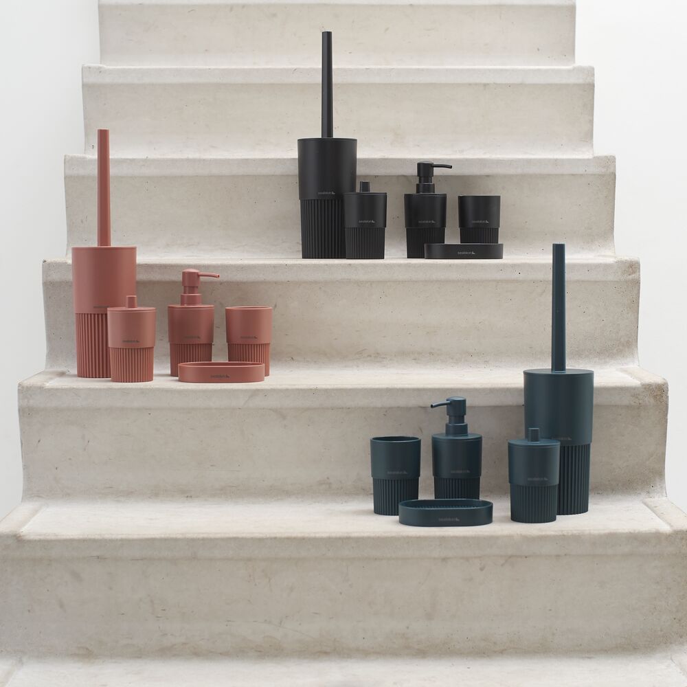 Sealskin Brave kubek na szczoteczki czarny 800019