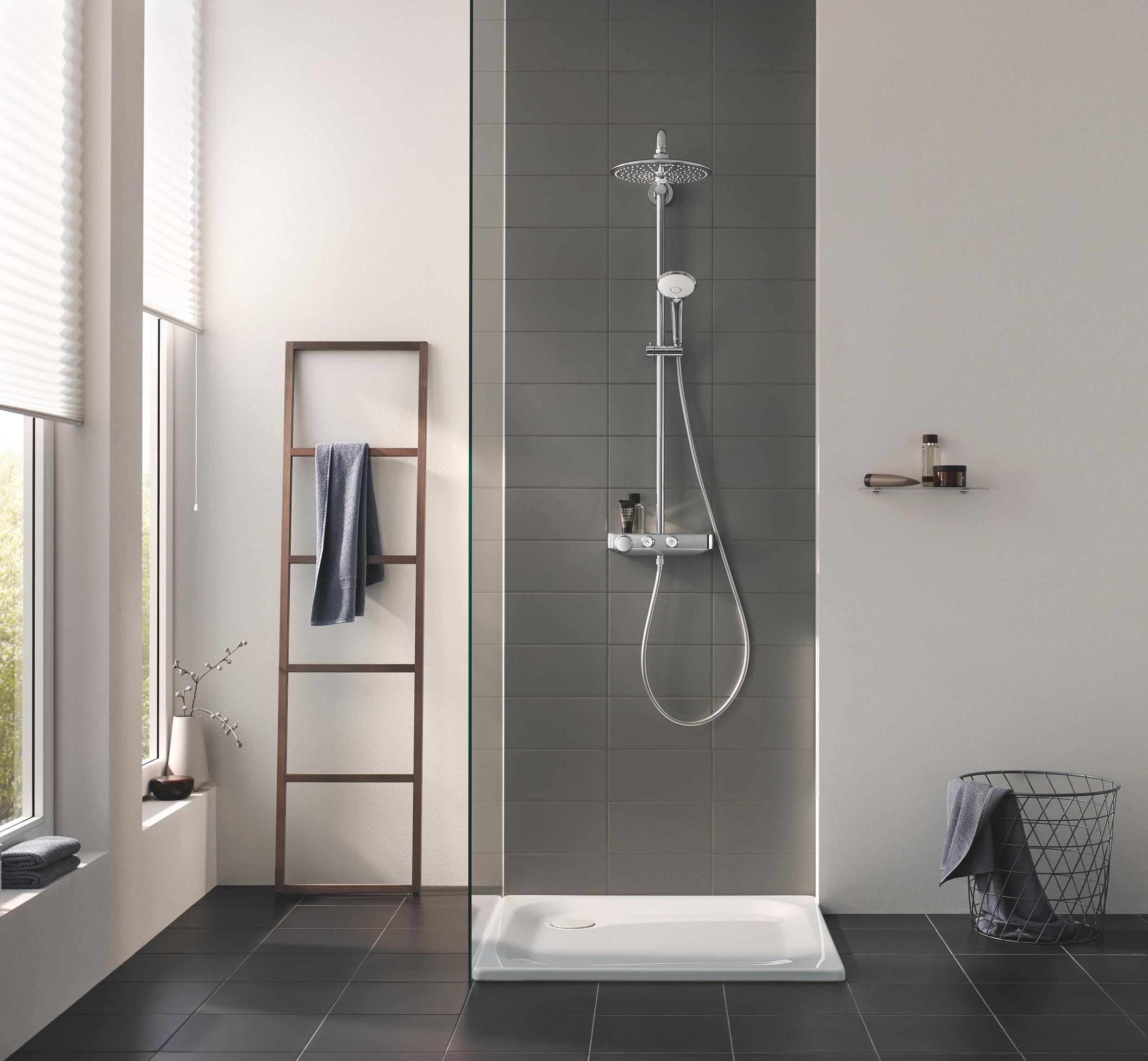 Grohe Euphoria zestaw prysznicowy ścienny termostatyczny z deszczownicą chrom 26509000