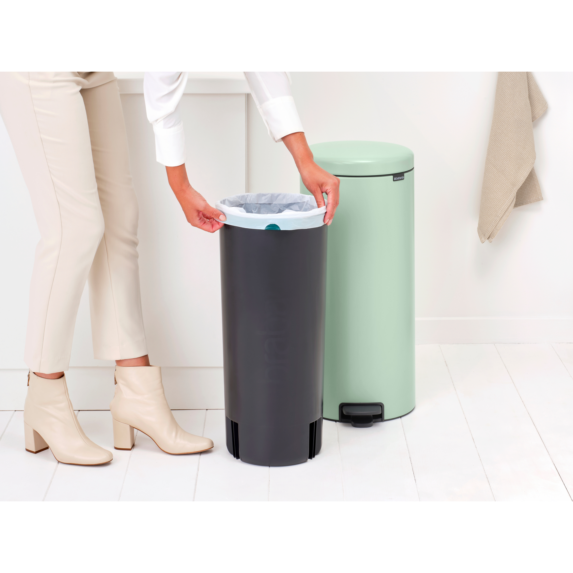Brabantia NewIcon kosz na śmieci 30 l zielony 233944