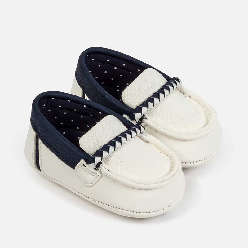 MAYORAL 9275 mokasyny do chrztu dla chłopca