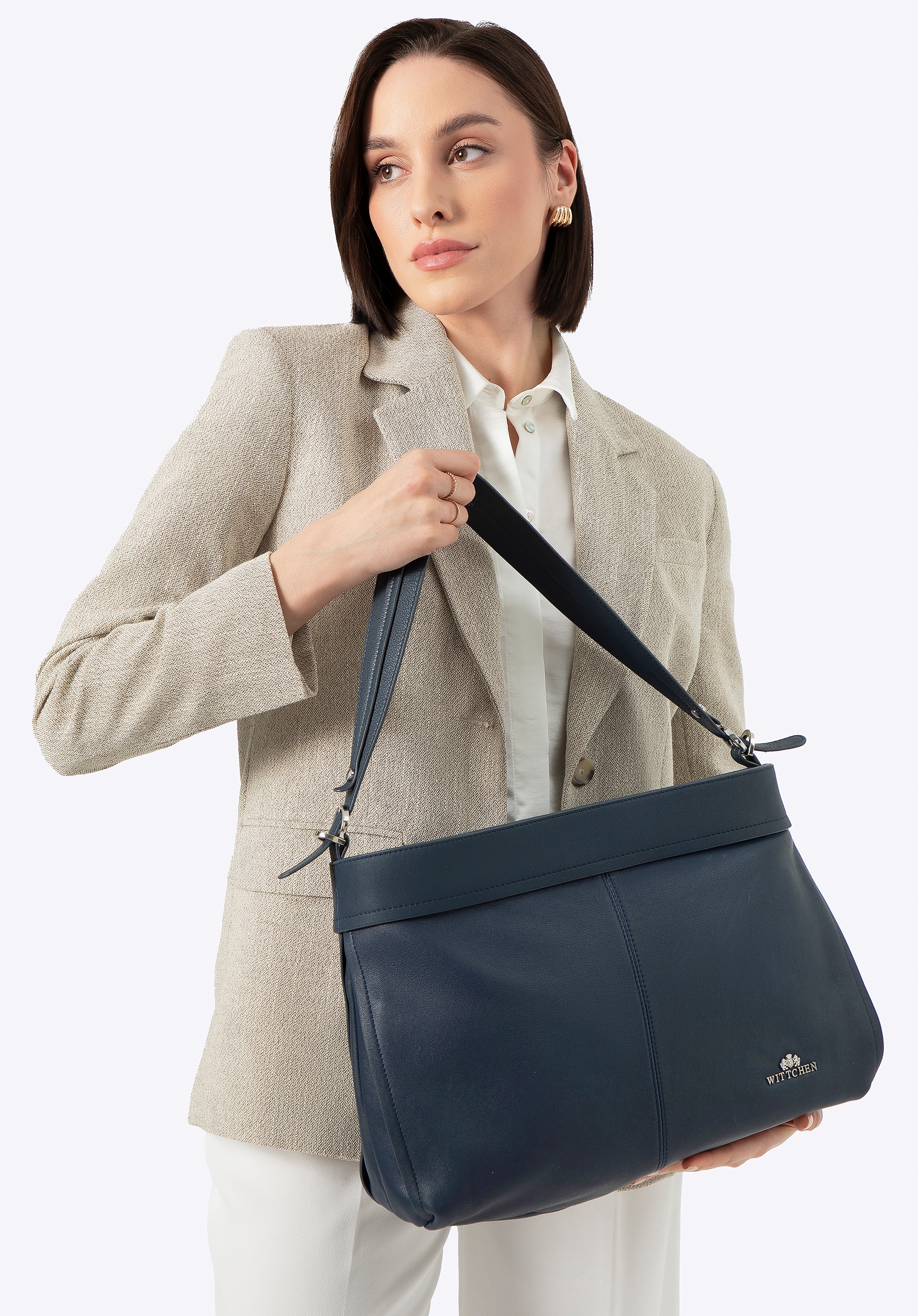 Damska shopperka ze skóry naturalnej z odpinaną rączką granatowa