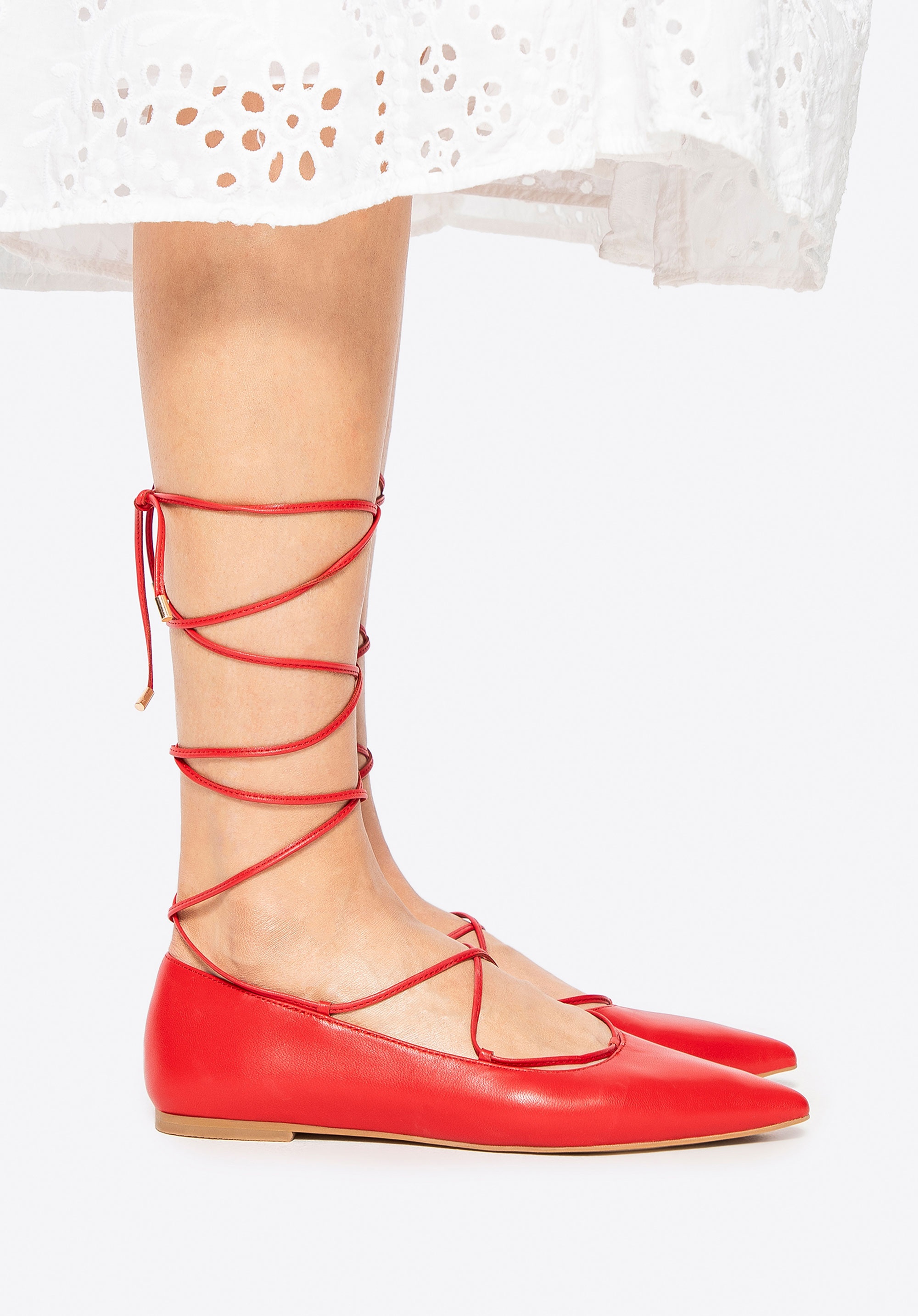 Baleriny ze skóry naturalnej w szpic czerwone