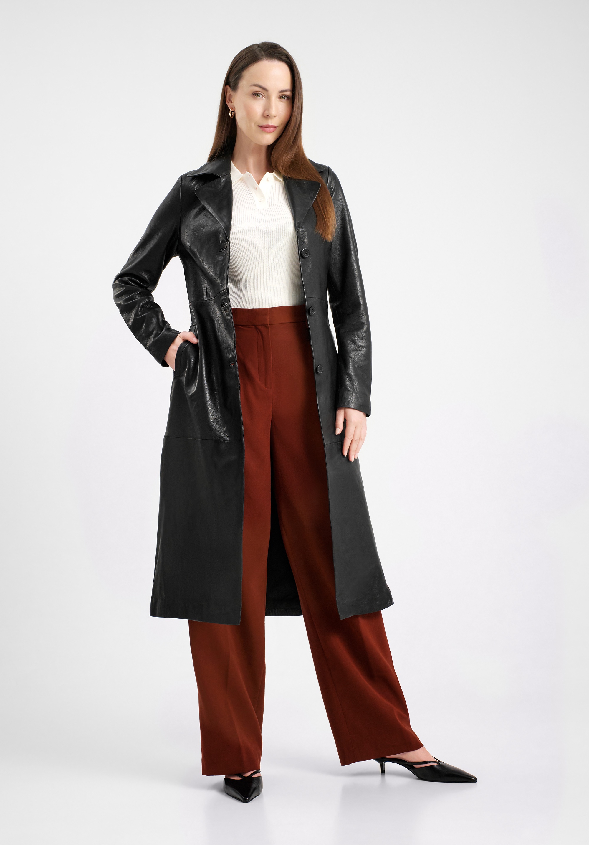 Damski płaszcz ze skóry owczej długi czarny