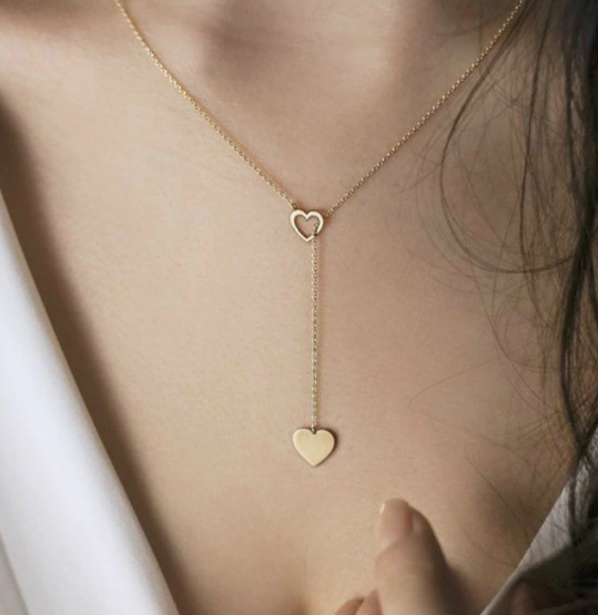 Naszyjnik z przeplatanym sercem