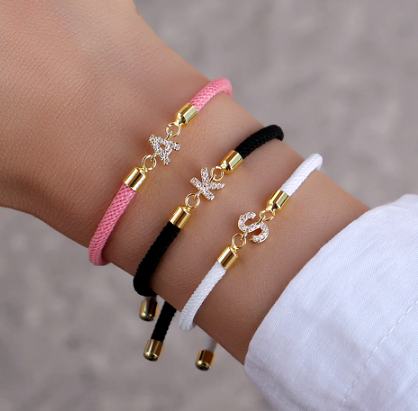 Bransoletka z literą Idealna na Prezent