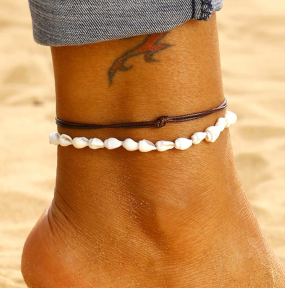 Podwójna bransoletka na kostkę muszelki i rzemyk 024