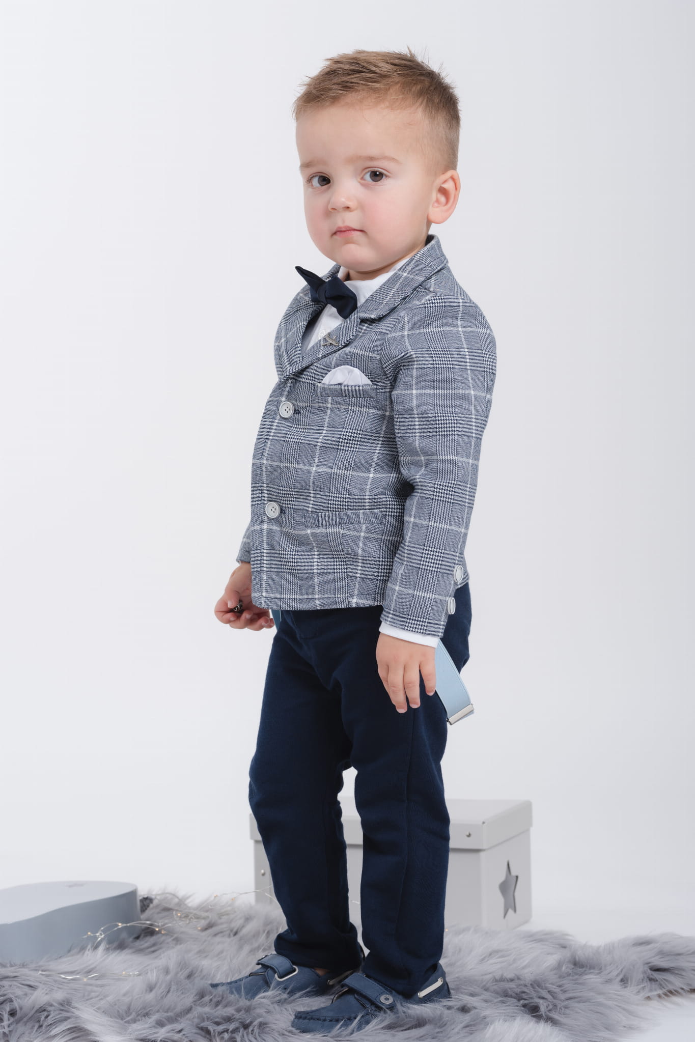 LaFerio Bawega Granatowe eleganckie spodnie dla chłopca do chrztu