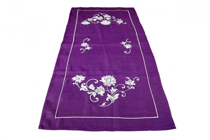 Obrus Haftowany Bruna 9602 50x100 cm kolor: Fioletowy