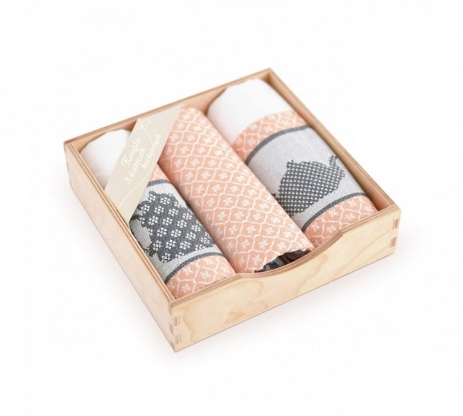 Komplet kuchenny trzech ścierek z technologią antybakteryjną 50x70 w pudełku drewnianym wz. 8663/2 łosoś barista
