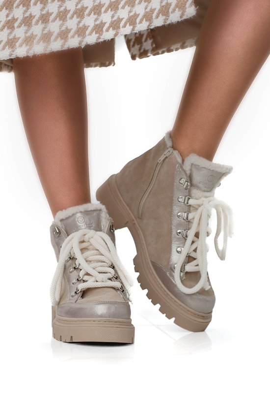 ŚNIEGOWCE 002 - 4 corda