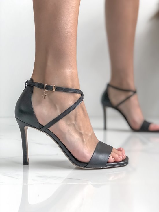 Sandały damskie 65 - 3 Czarny lico