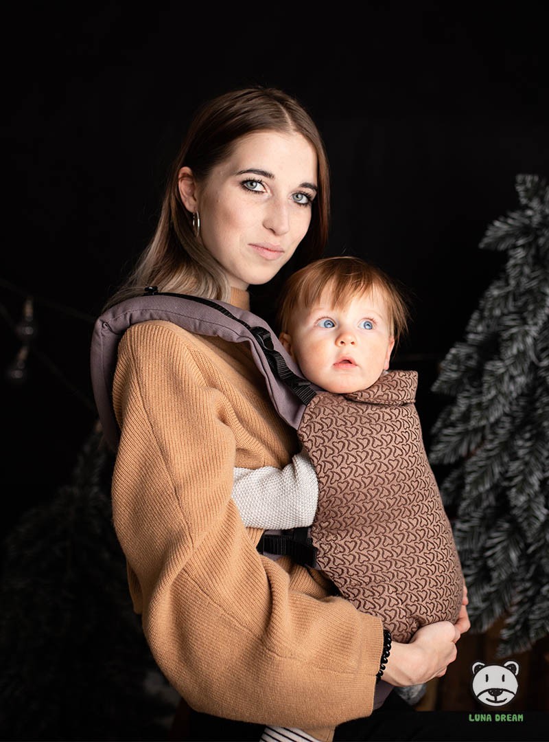 Nosidełko regulowane Grow Up Wrap: Little Hearts Coffee