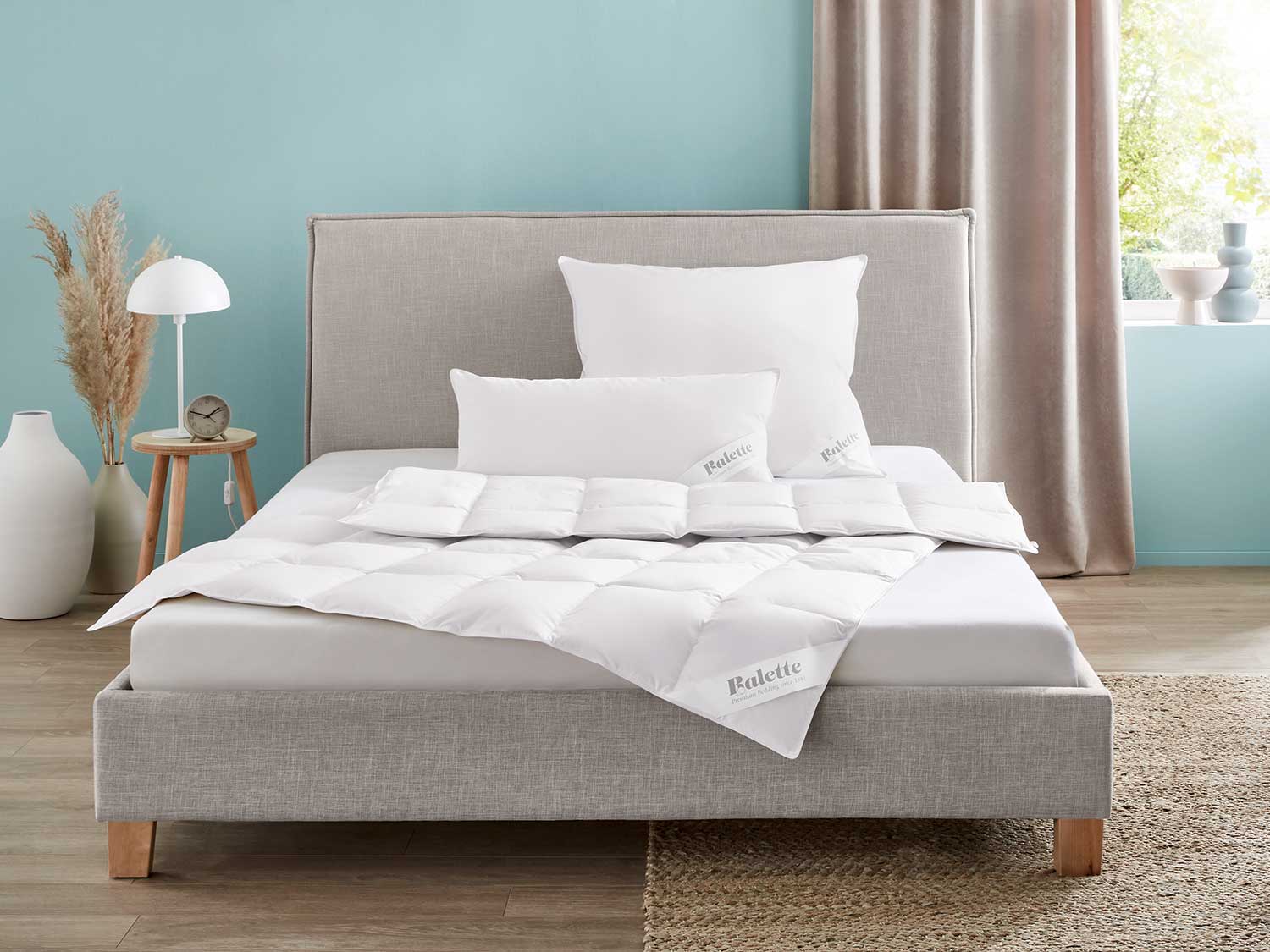 OBB Puchowa kołdra kasetowa Premium Elegance, medium 135 x 200 cm