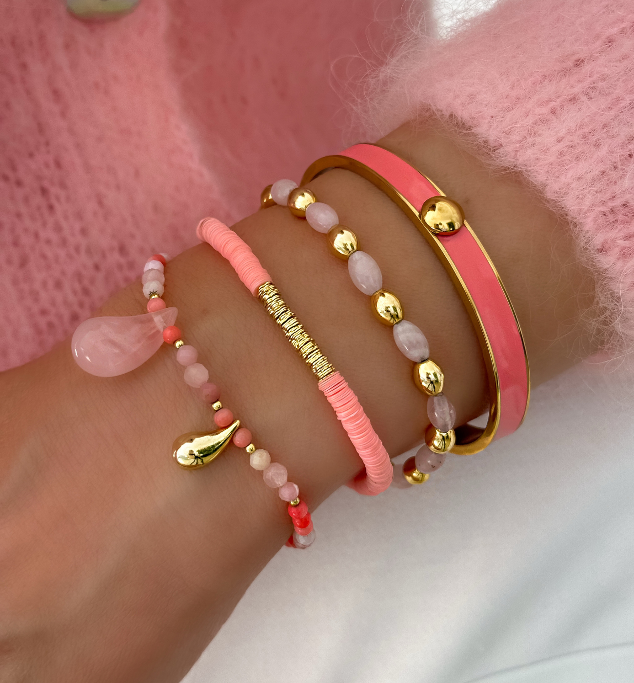 Zestaw brzoskwiniowych bransoletek Z0465 - By Dziubeka