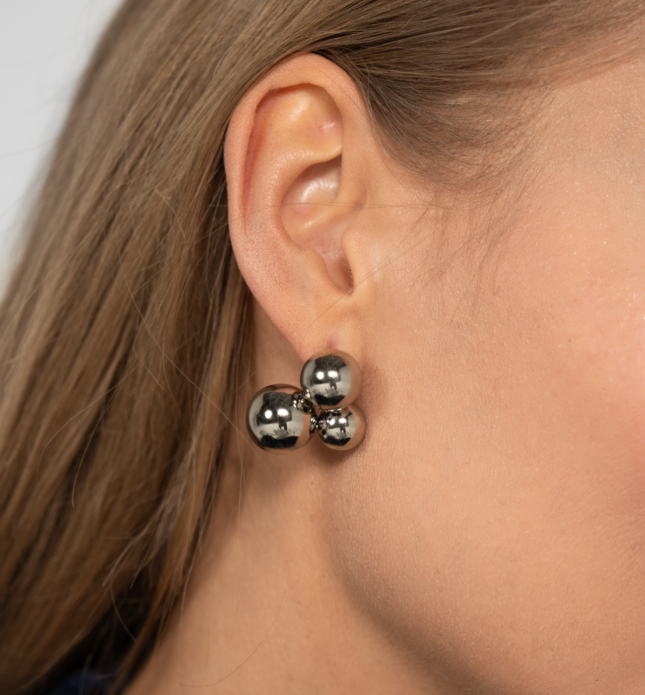 Kolczyki kulki srebrne KSA2198