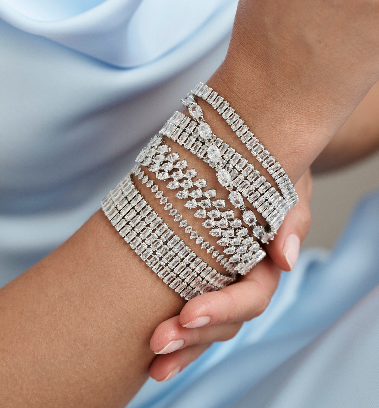 Zestaw srebrzystych bransoletek z cyrkoniami ZN0043 - By Dziubeka