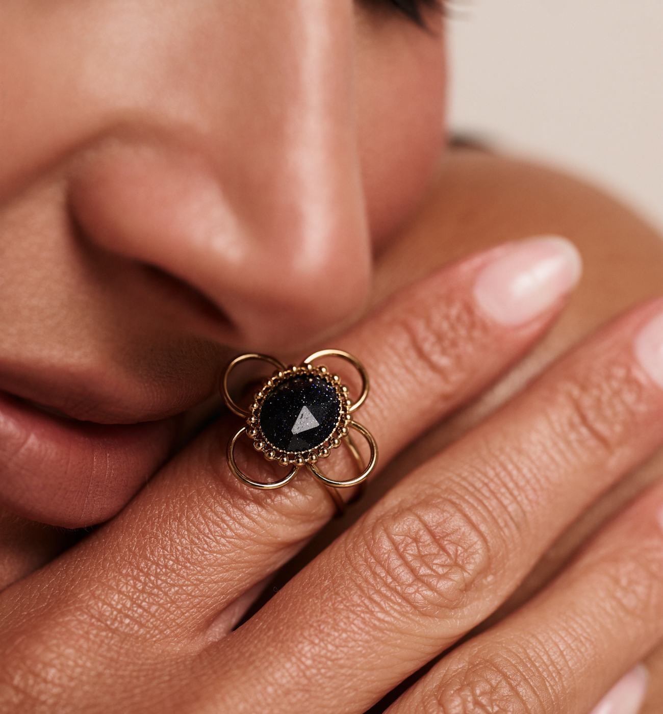 Pierścionek z nocą Kairu złoty PEA0096 - By Dziubeka