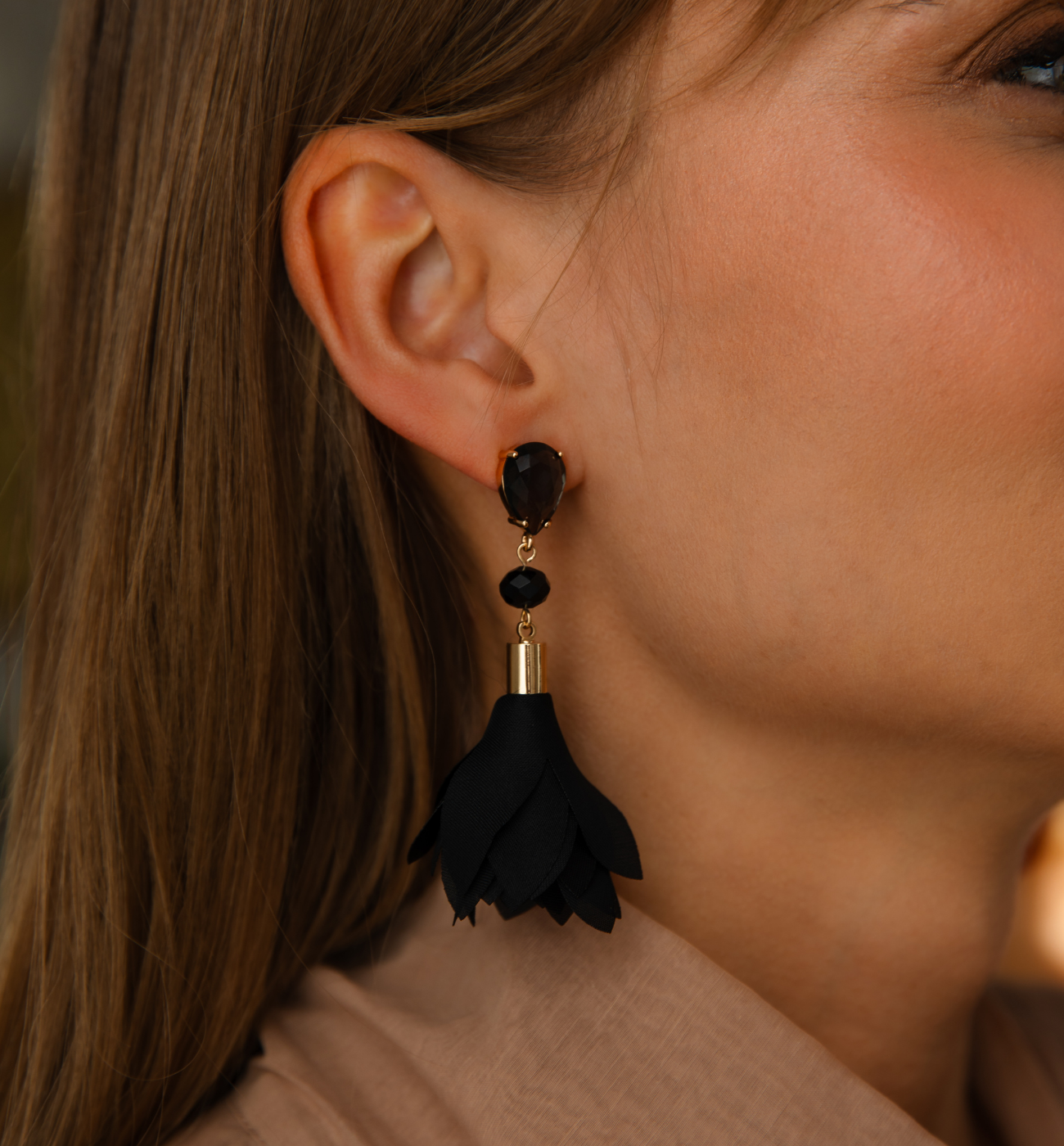 Kolczyki z czarną tkaniną - By Dziubeka