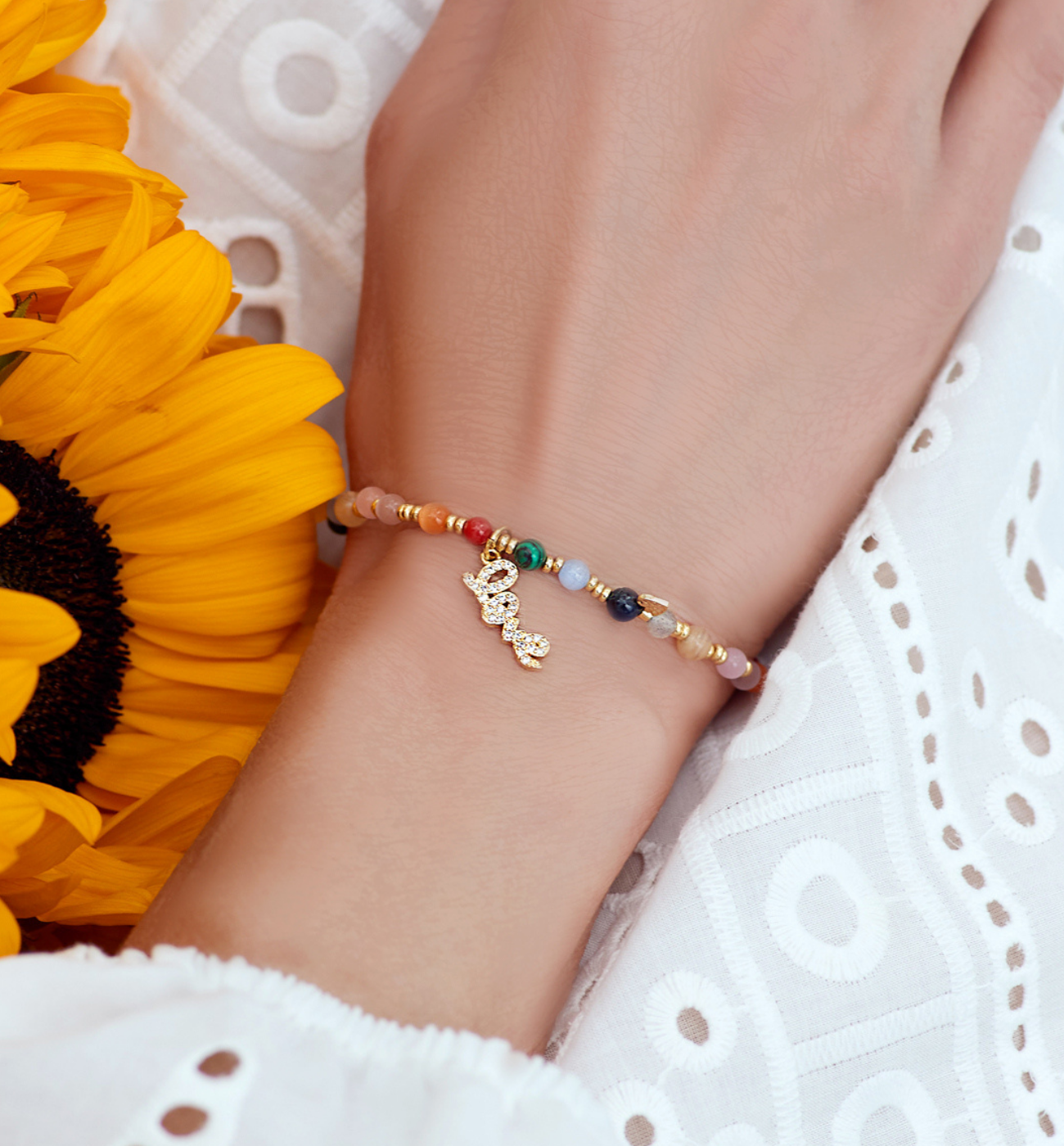 Bransoletka kolorowa z kamieniami Love - By Dziubeka