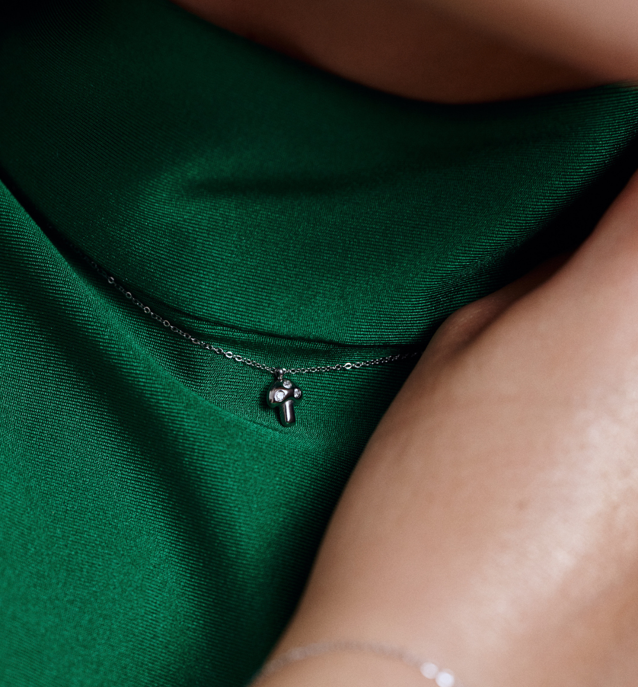 Naszyjnik z grzybkiem srebrny - By Dziubeka