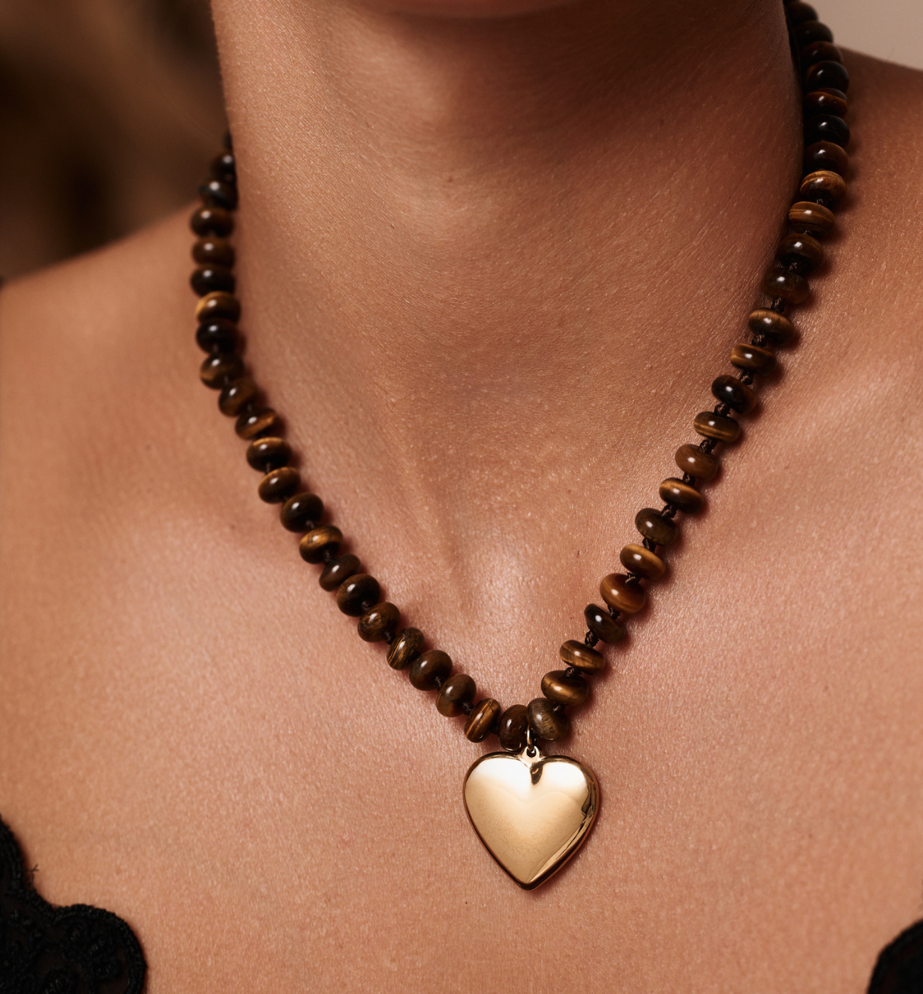 Naszyjnik z tygrysiego oka z zawieszką serce - By Dziubeka