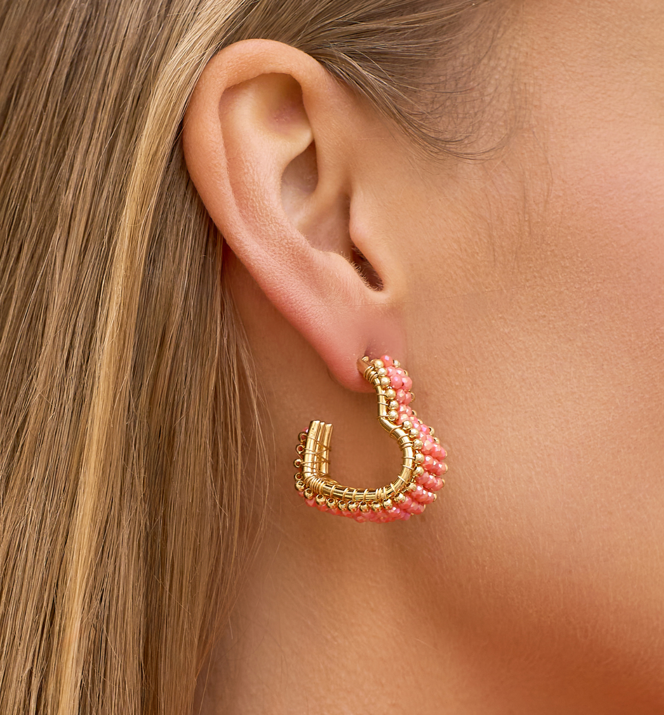 Kolczyki serca z malinowymi kryształkami KWE0181 - By Dziubeka