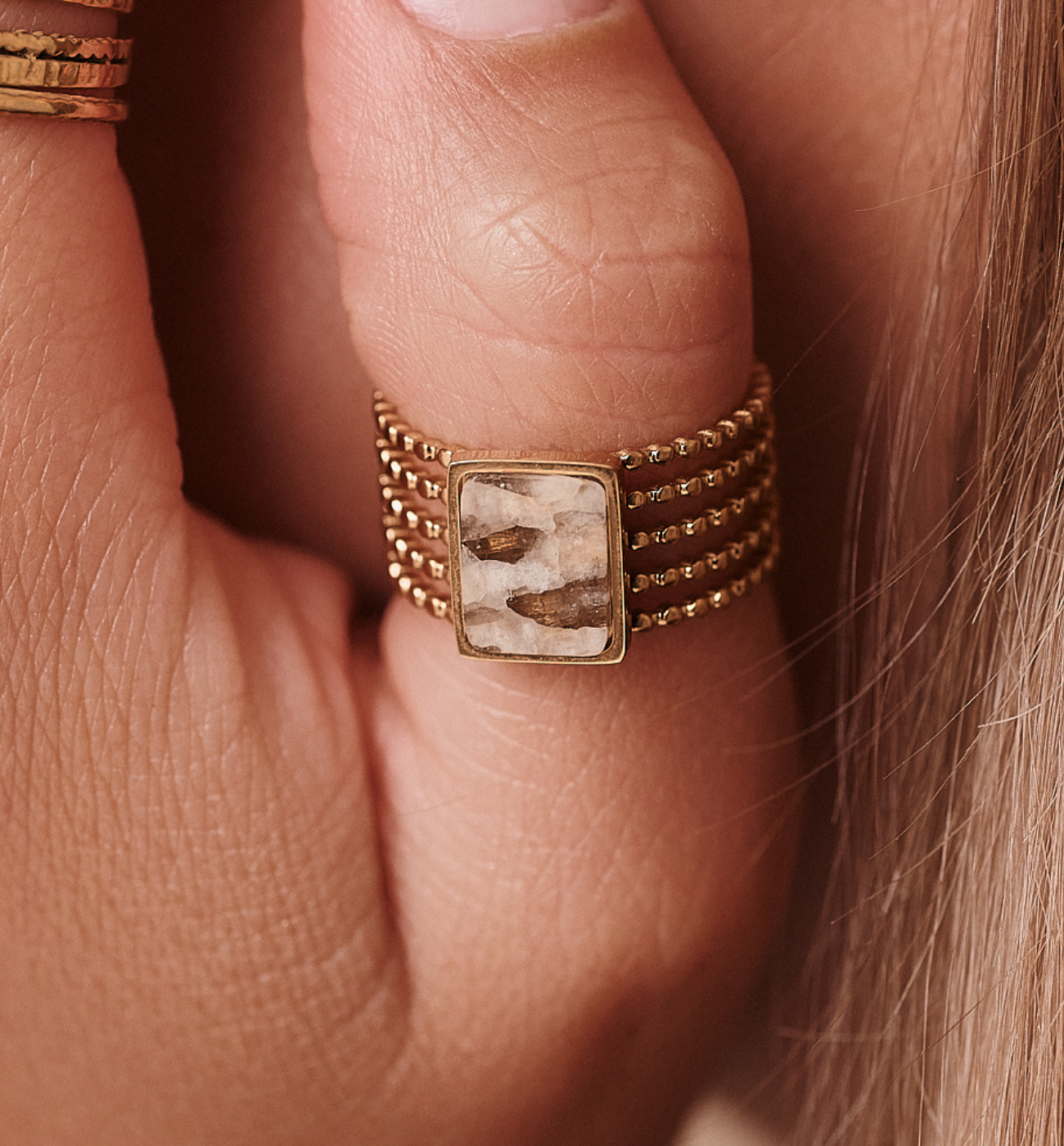 Pierścionek regulowany ze skaleniem, prostokątny PEA0081