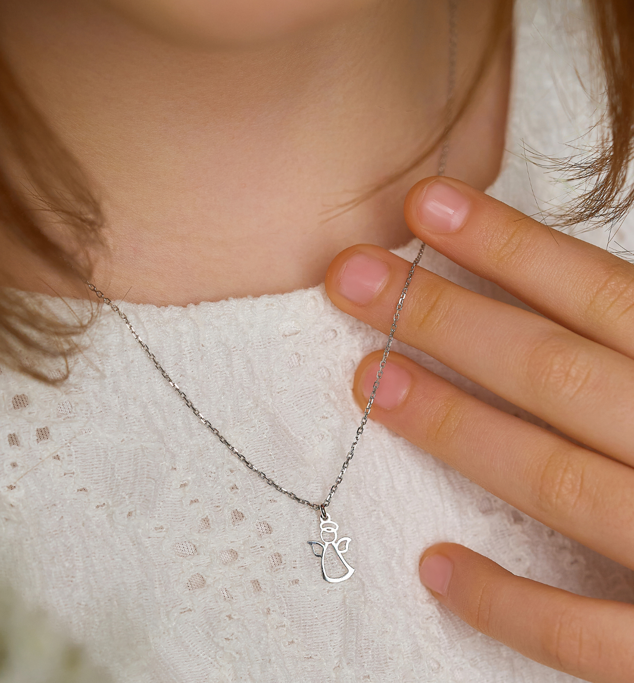 Naszyjnik srebrny z aniołkiem Angel - By Dziubeka