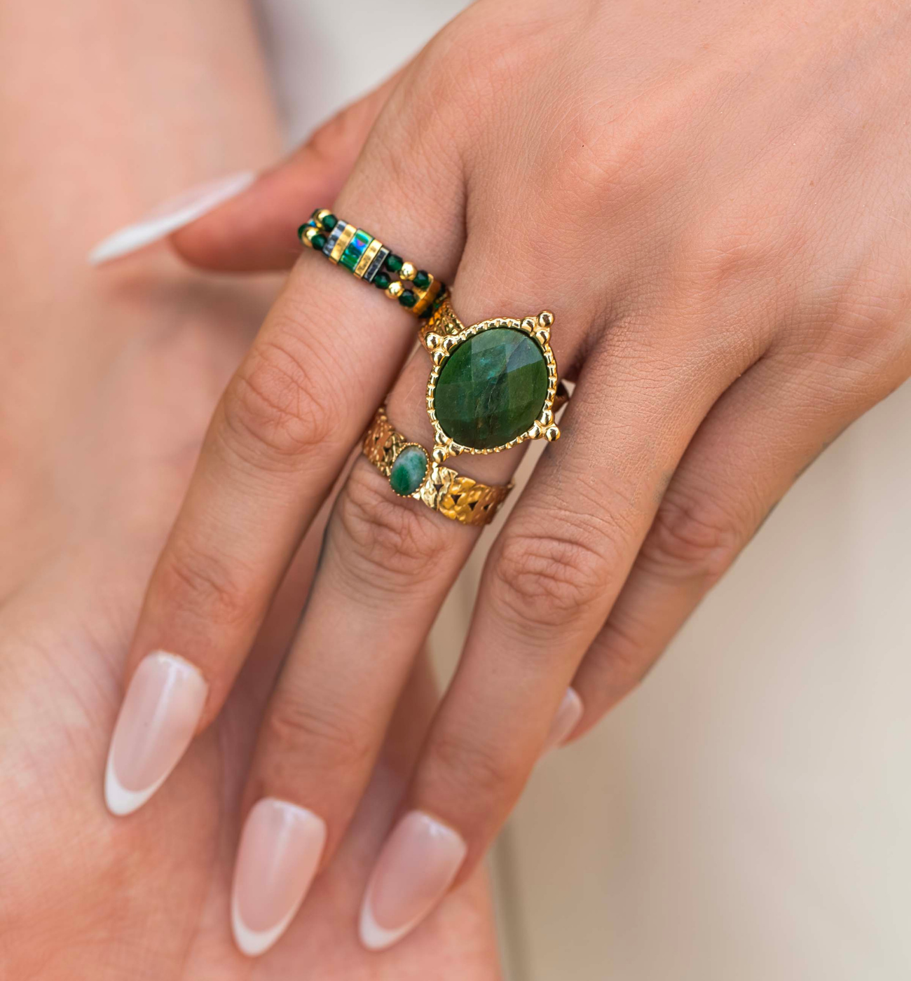 Pierścionek złoty z jadeitem afrykańskim Bali Breeze PPA0051 - By Dziubeka