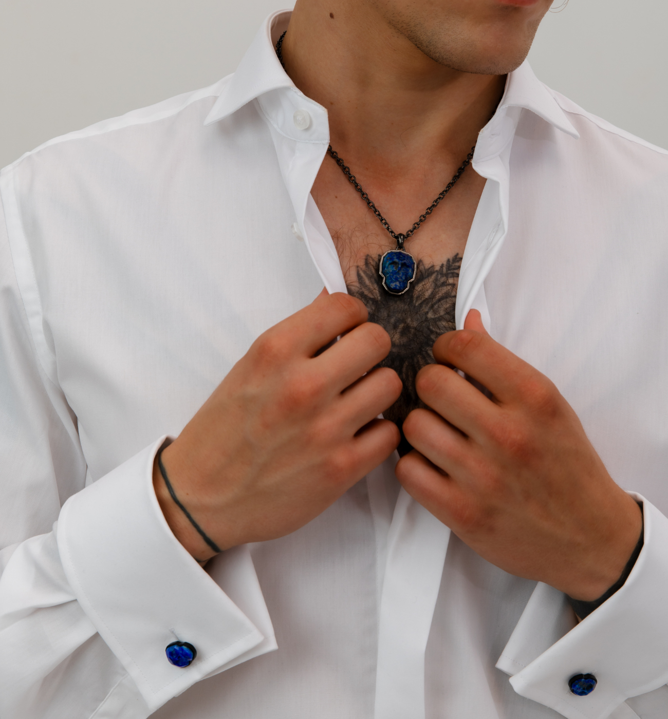 Naszyjnik z czaszką i lapisem lazuli czarny - By Dziubeka