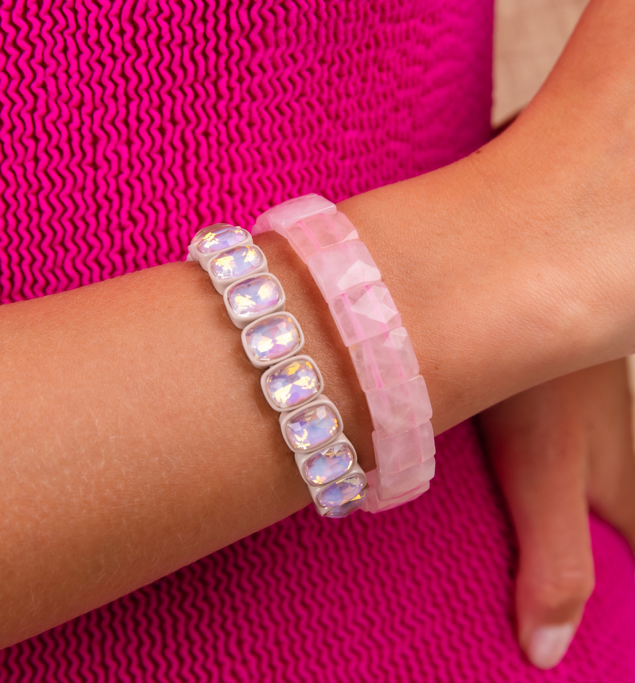 Zestaw bransoletek w odcieniach różu Z0541 - By Dziubeka