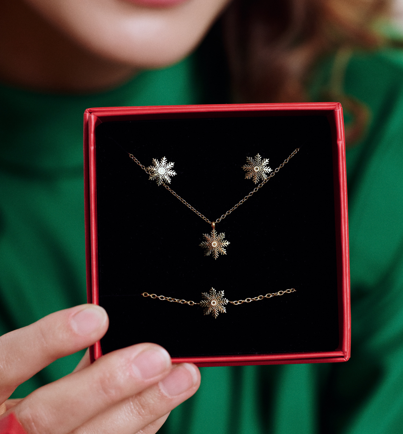 Zestaw świąteczny ze złotymi śnieżynkami ZN0002 - By Dziubeka