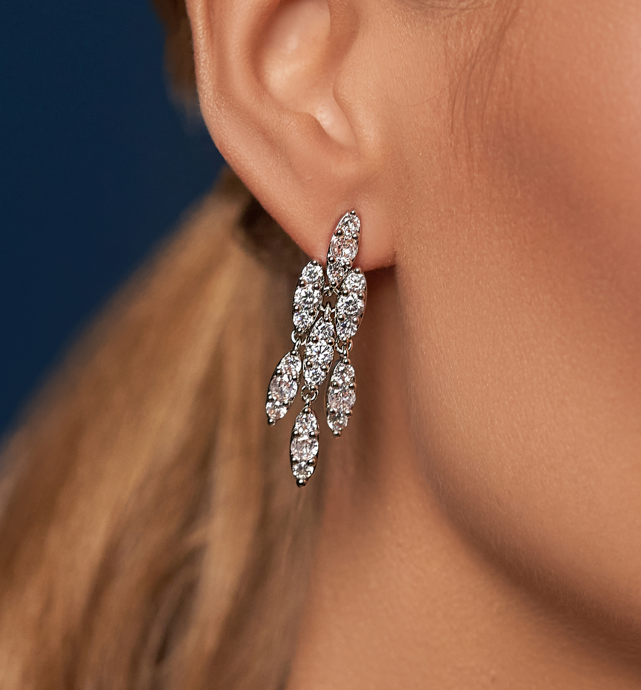 Kolczyki srebrne transparentne Ivanete KSS1607