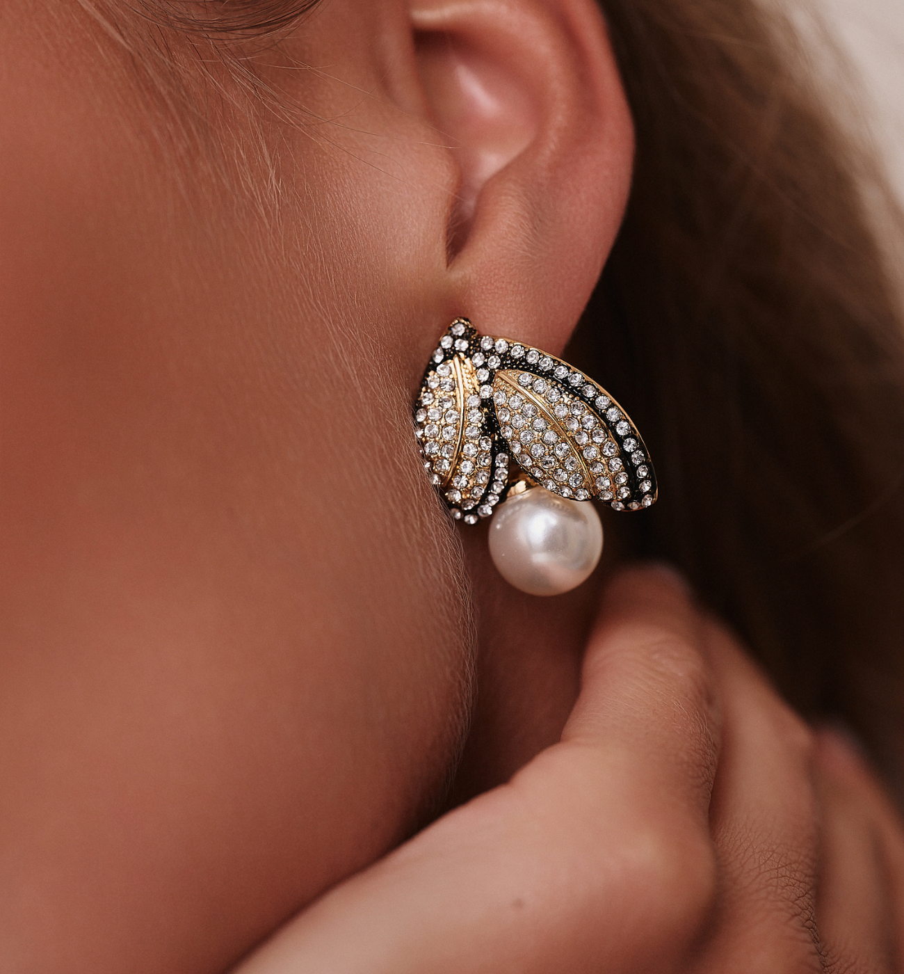 Klipsy złote z perłą - By Dziubeka