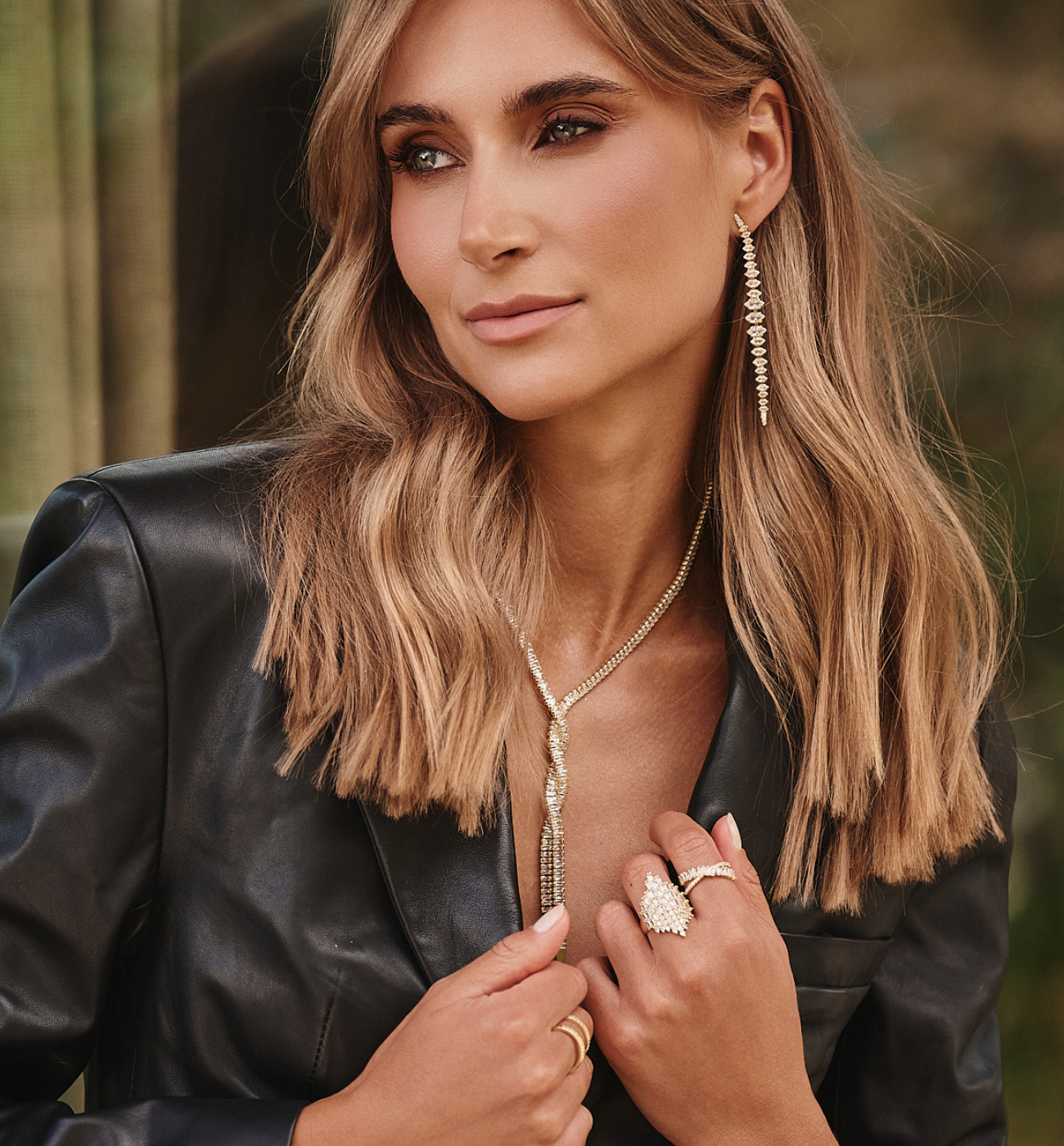 Zestaw biżuterii w odcieniu złota – odważna elegancja z nutą wieczorowego blasku ZN0016 - By Dziubeka