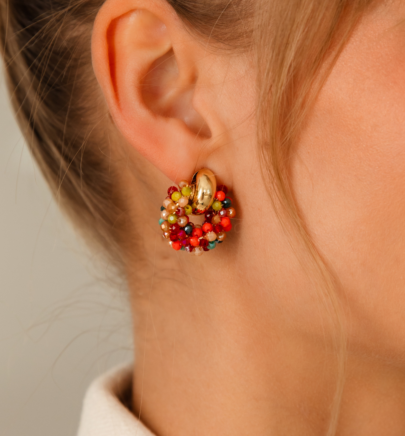 Kolczyki z kolorowymi kryształkami KWE0176 - By Dziubeka