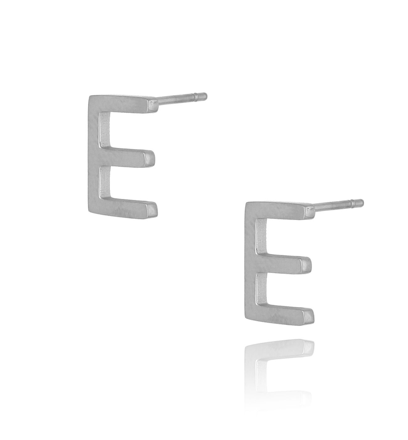 Kolczyki wkrętki srebrne z literką E KAT0050