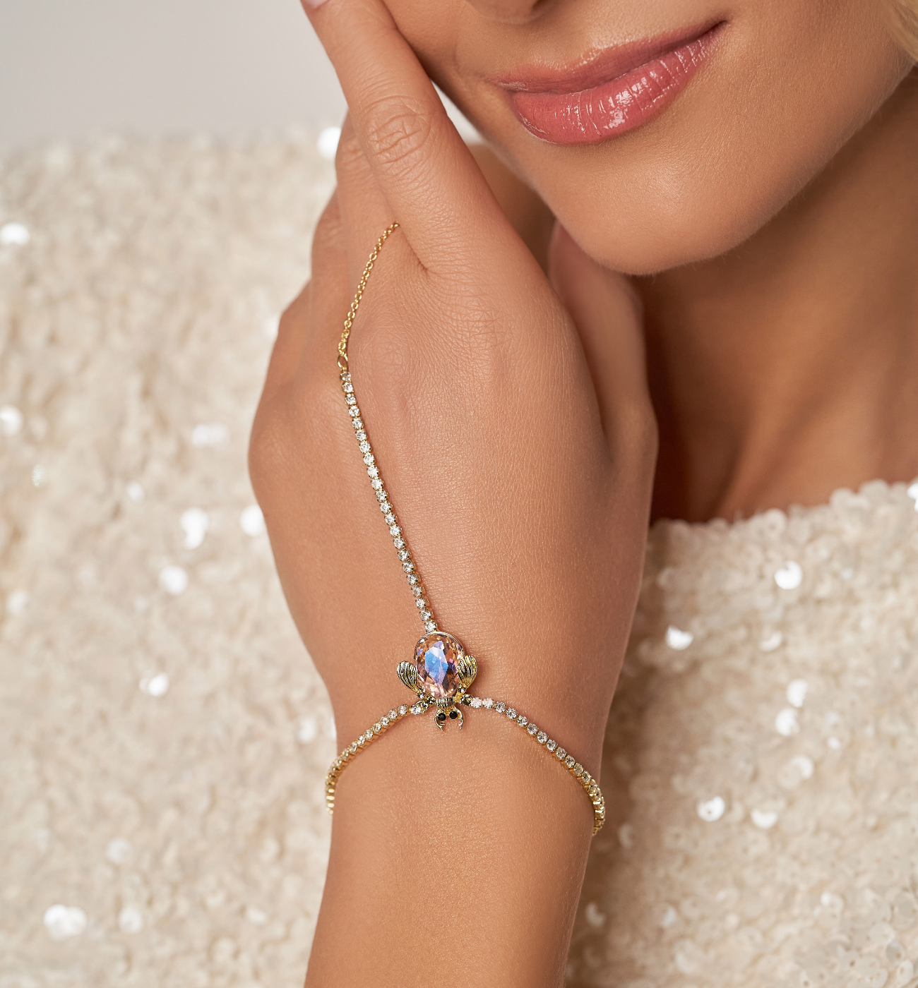 Bransoletka z pierścionkiem z różowym żukiem Midnight - By Dziubeka