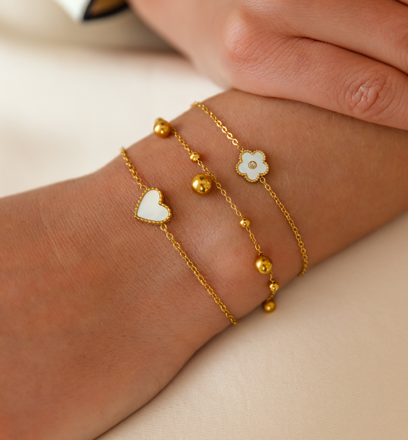 Zestaw złotych bransoletek Z0418 - By Dziubeka