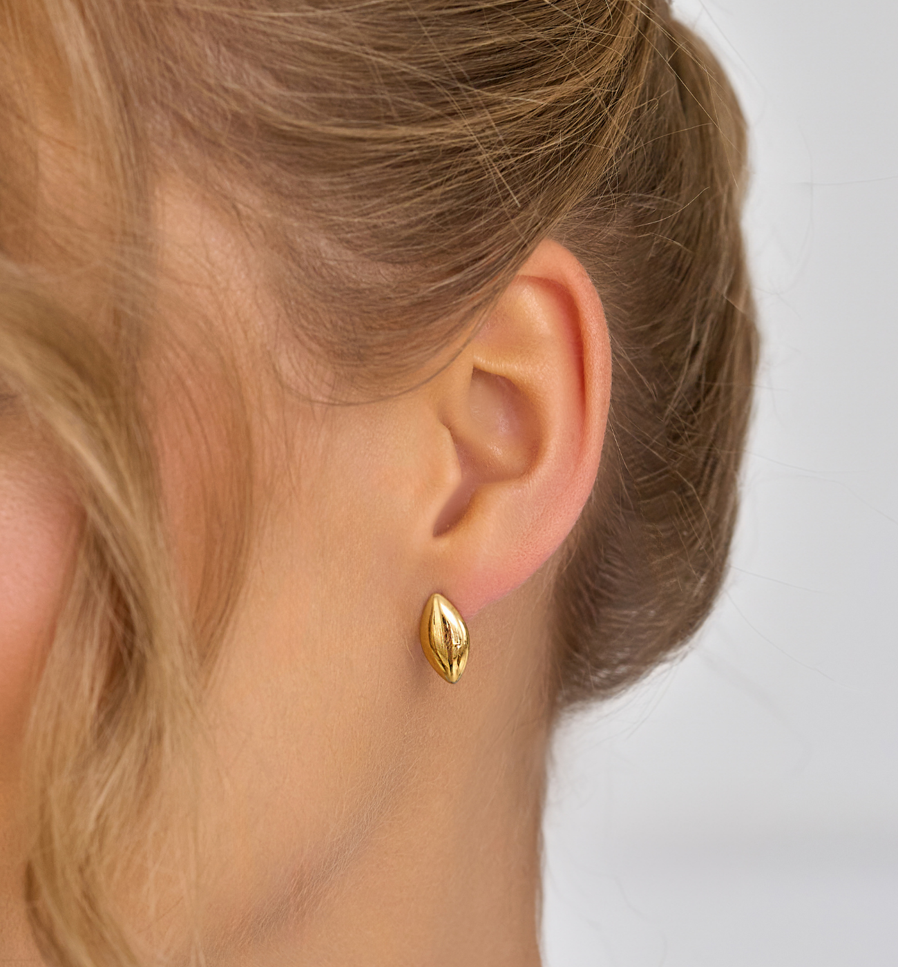 Kolczyki złote Cityscape Elegance - By Dziubeka