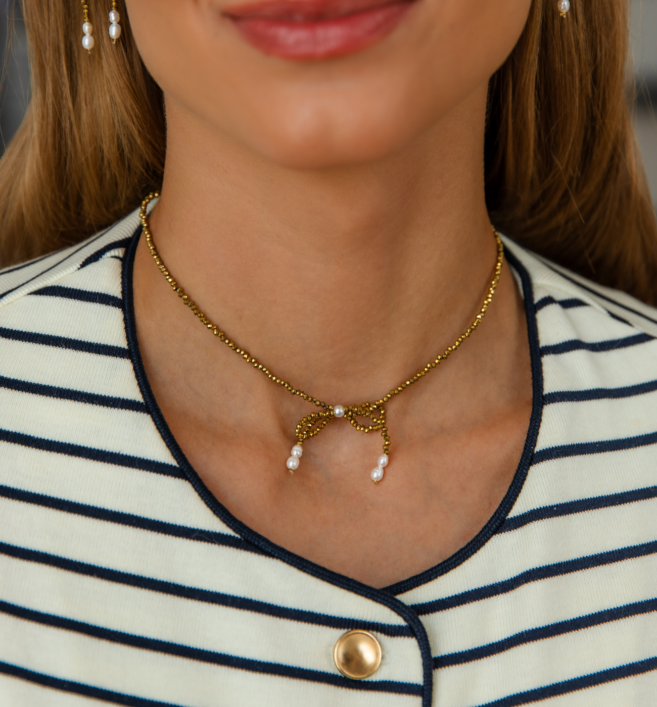 Naszyjnik z hematytami i kokardką NSY0438