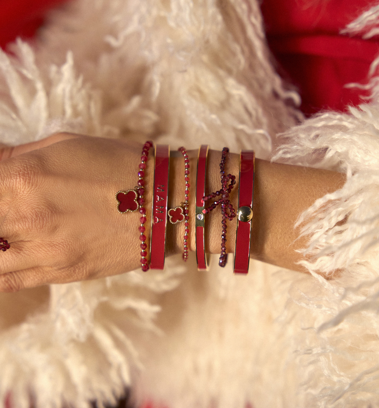 Bransoletka obręcz z bordową emalią Secret Garden BSA0801