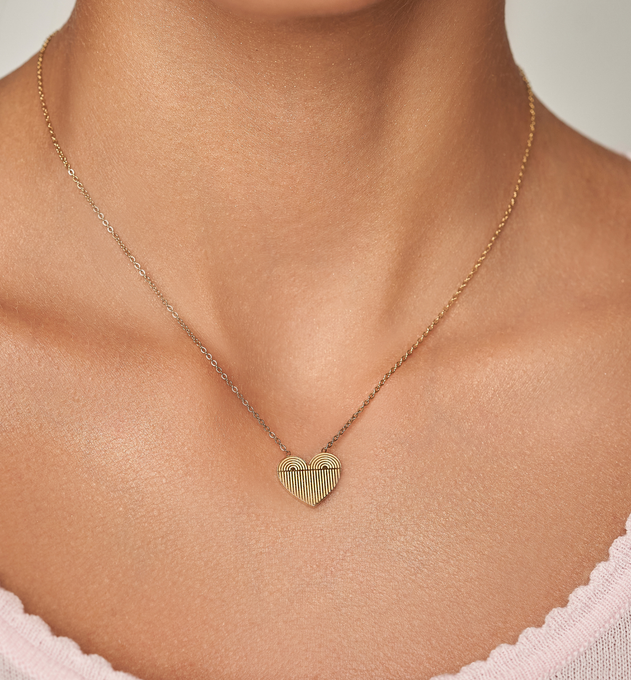 Naszyjnik złoty z sercem Boho Heart - By Dziubeka