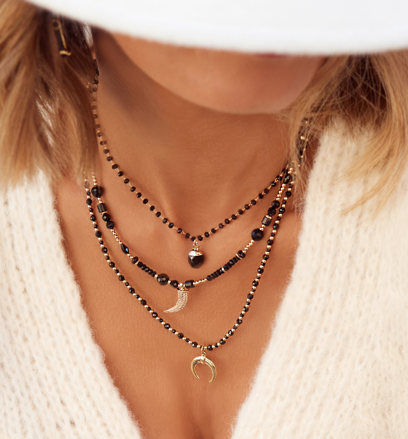 Naszyjnik czarny z kłem - By Dziubeka