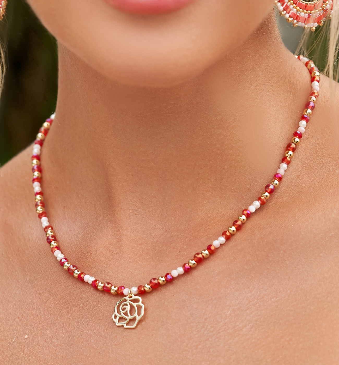 Naszyjnik czerwony z różą Sanur NBI0008 - By Dziubeka