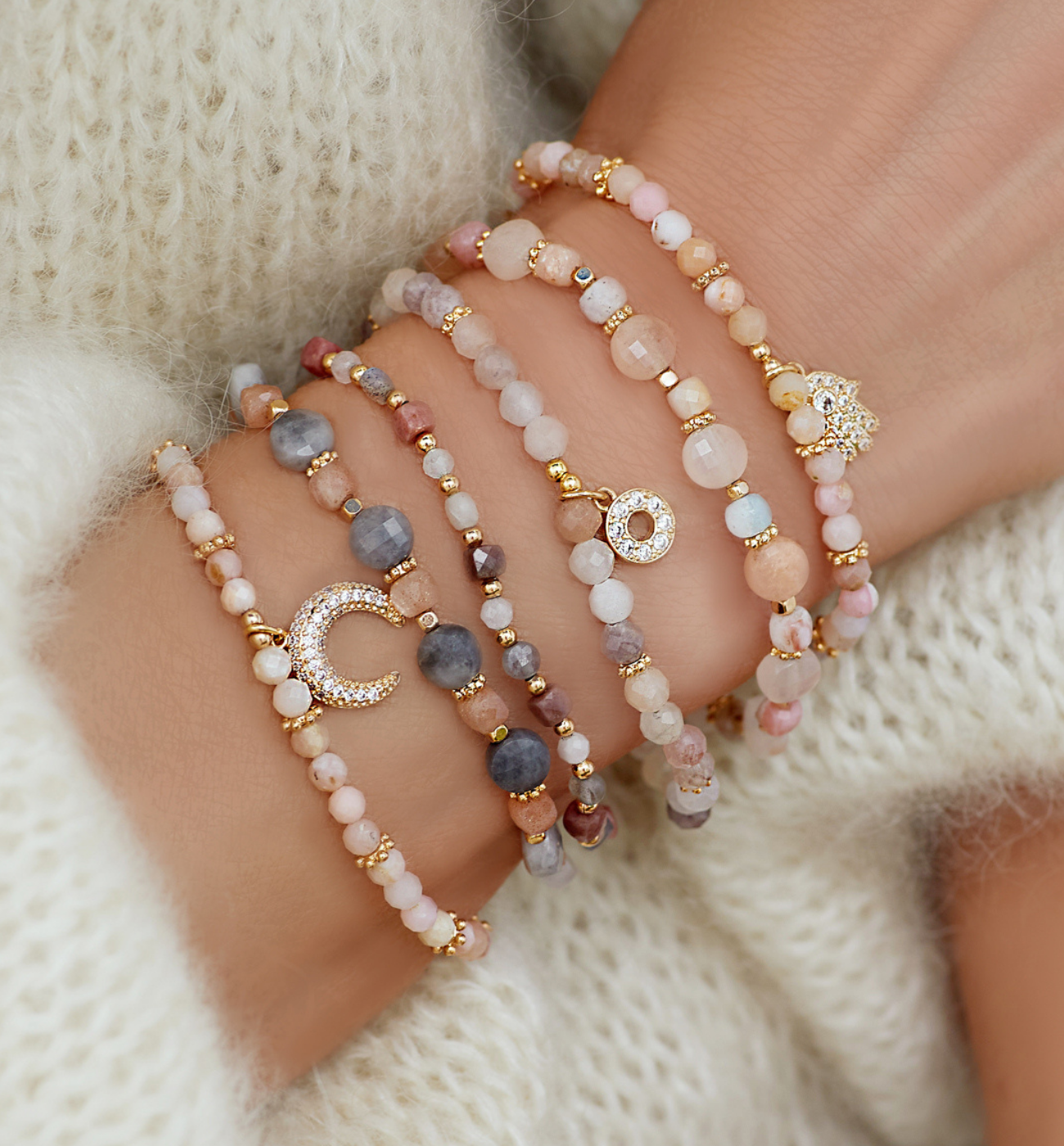 Bransoletka z różowymi opalami Vacation - By Dziubeka