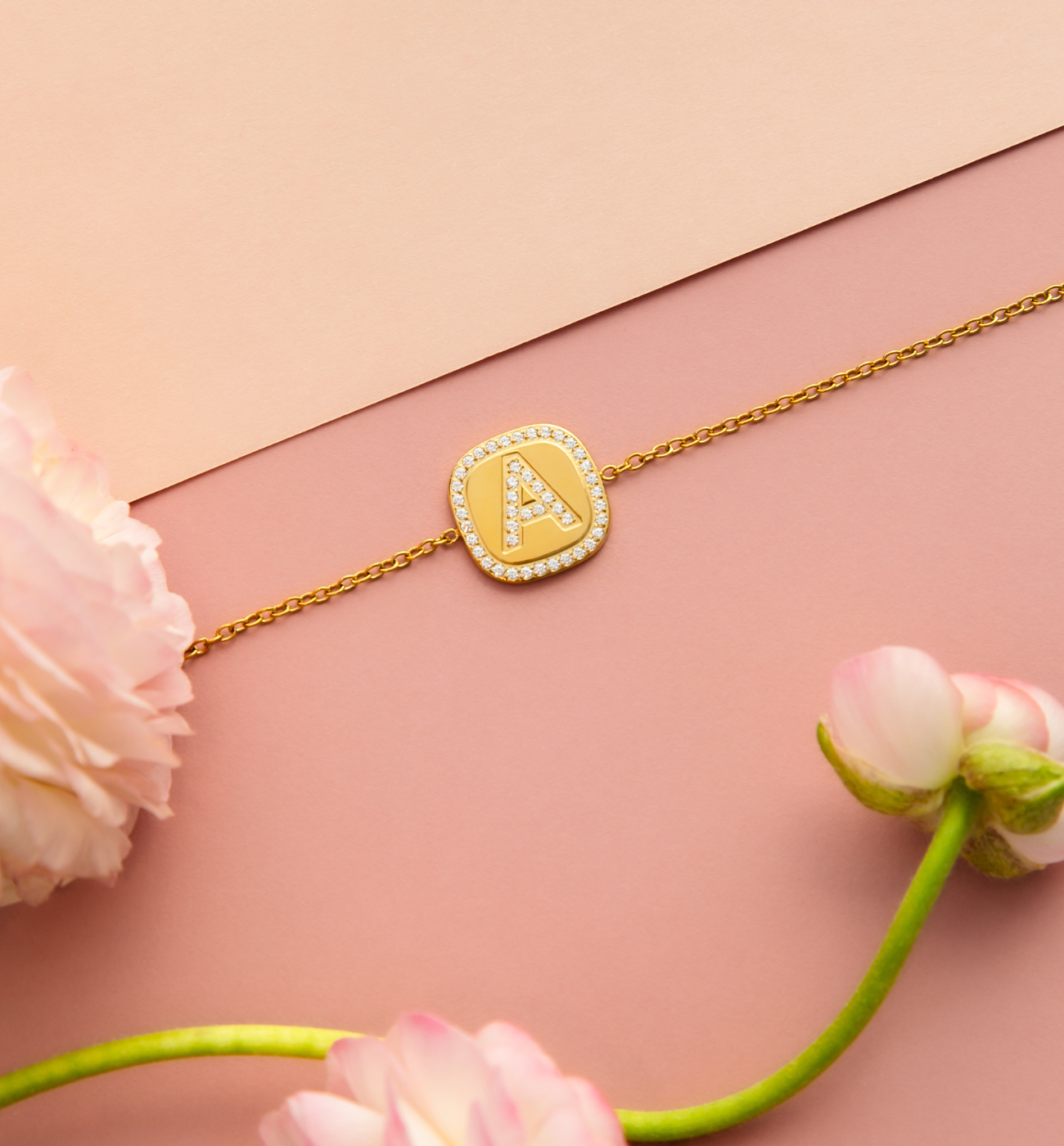 Bransoletka z literką A złota - By Dziubeka