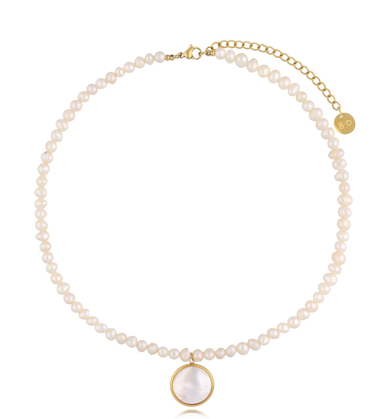 Naszyjnik z perłami i okrągłą zawieszką Euless NPE0191