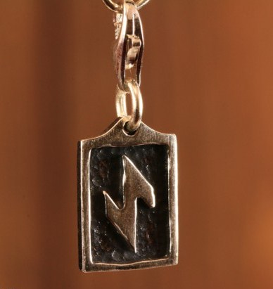 Runa Eihwaz - charms