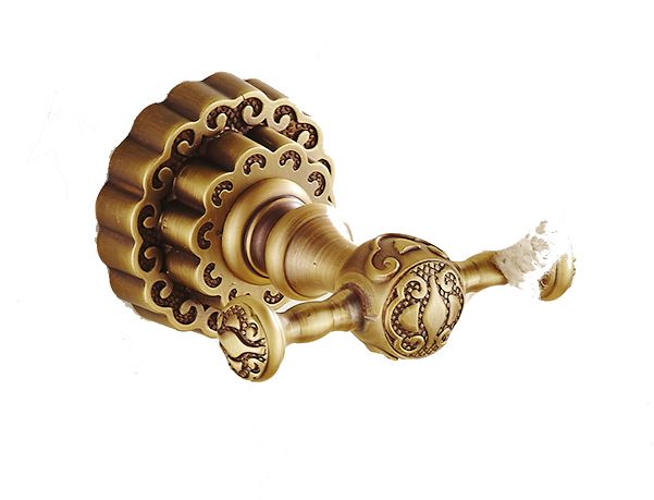 Wieszak na ręczniki Lauferi CECEA haczyk mosiężny szczotkowany mosiądz retro 1 szt.